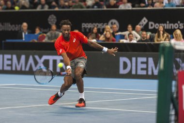 Sofya - Şubat 09.2019: Gael Monfils (Fra) üzerinde Şubat 03-10, 2019, Sofia, Bulgaristan için Atp Sofia açık Turnuvası katılmak 
