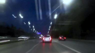 Gece Yolu Pov 'u Gece Vaktinde Şehrin içinden