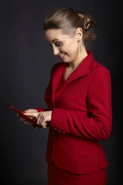 Studio Shot Elegant Young Businesswoman Using Cell Phone Black Background — Stock Photo, Image