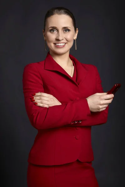 Studio Photo Jeune Femme Affaires Élégante Avec Téléphone Portable Sur — Photo