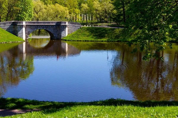Belo panorama da natureza do parque Gatchina — Fotografia de Stock