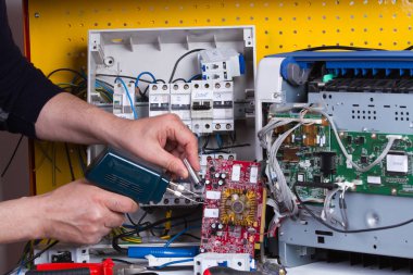 elektrikçi sabitleme elektrikli cihaz