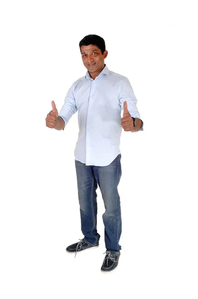 ジーンズと青いシャツの代役で東インド人の完全なボディ イメージ — ストック写真