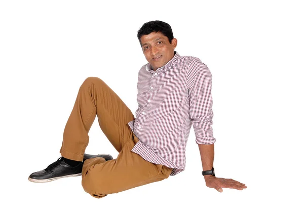 Hombre Alto Mediana Edad Las Indias Orientales Sentado Pantalones Marrones — Foto de Stock