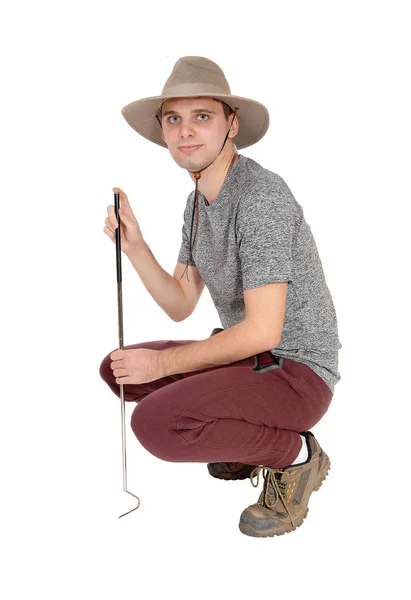 Joven Delgado Suéter Gris Con Sombrero Safari Una Herramienta Para — Foto de Stock