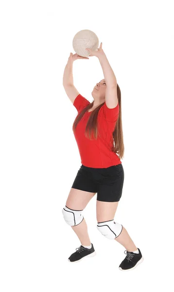 Pretty teenage girl playing volley ball — Stock Photo, Image