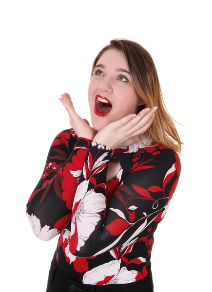 Mulher gritando com as mãos no rosto — Fotografia de Stock