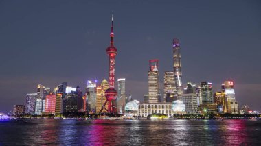 Şangay, Çin - 4 Ekim 2018: Ekimde Şangay 'da uzun bir tatil günü, Çin' in Şangay sokakları