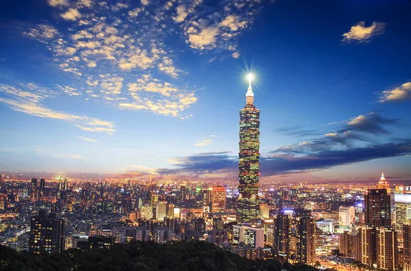 Την Όμορφη Θέα Της Πόλης Taipei Ταϊβάν Ωραίο Φόντο — Φωτογραφία Αρχείου
