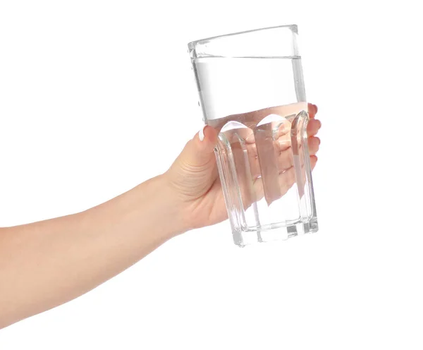 Un vaso de agua en las manos — Foto de Stock