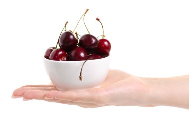 Elinde bir kase kiraz