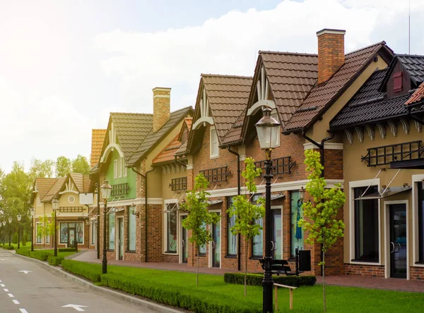 Vintage evleriyle güzel yol