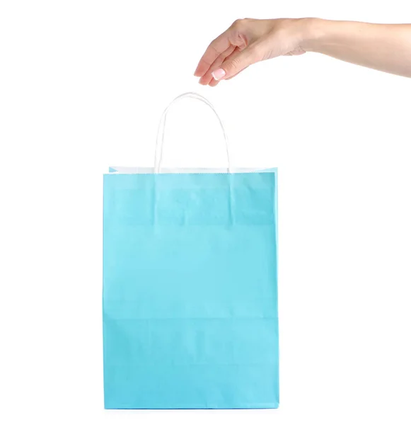 Bolso de paquete de papel azul turquesa en la tienda de compras de moda — Foto de Stock