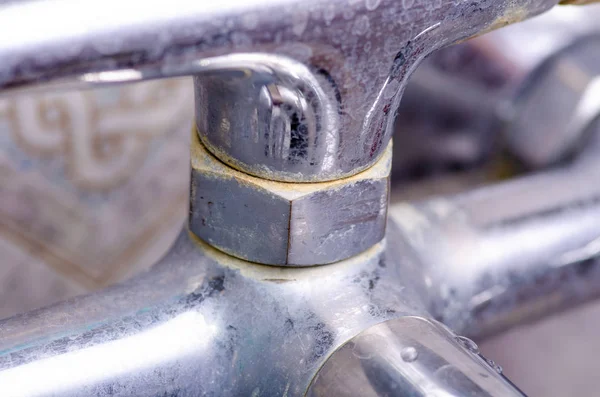 Krom pis musluk banyo