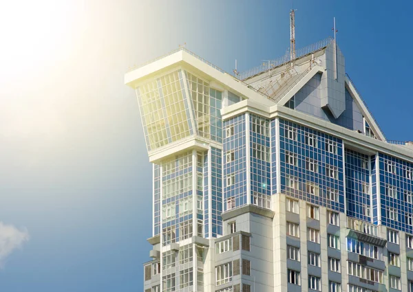High-rise house modern — Stock Photo, Image