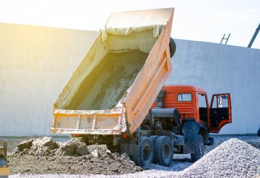 İnşaat Kamyon çimento