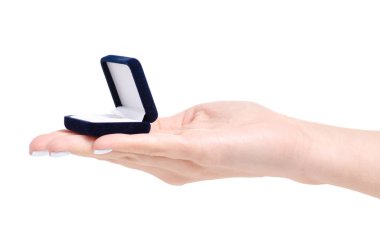 Jewerly elinde yüzük kutusu