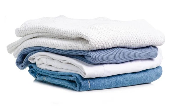 Yığın kot kazak giyim