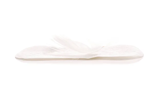 Sanitaire pads menstruatie white feather — Stockfoto