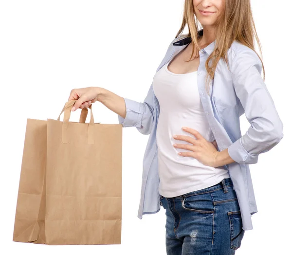 Donna in possesso di un sacchetto di carta shopping bellezza — Foto Stock
