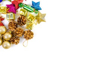 Noel oyuncaklar dekorasyonu topları, boncuk, şekerler, Ren geyiği kırmızı pembe mavi altın süslemeleri