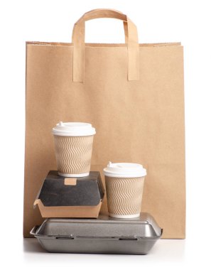 Yemek ve kahve almak uzakta