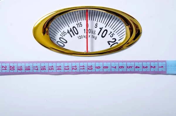 Escala de pesagem branca centímetro — Fotografia de Stock
