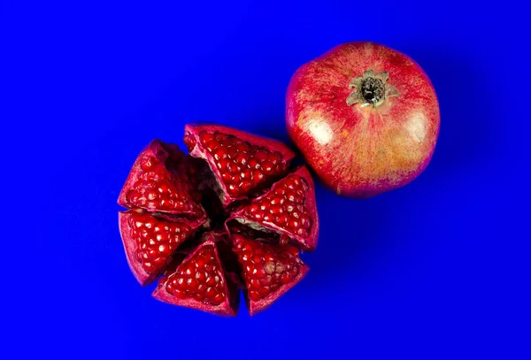 Fruta vermelha de romã — Fotografia de Stock