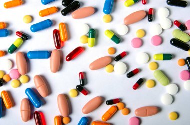 Renkli hapları tıbbi