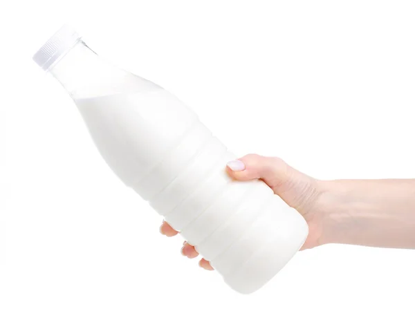 Plastikflaschenmilch in der Hand — Stockfoto