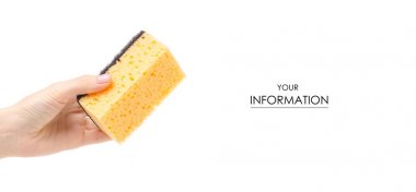 El deseninde mutfak süngerini temizleyin