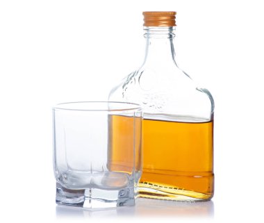 şişe konyak alkol ve cam