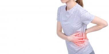 Karın bölgesinde karın ağrısı var.