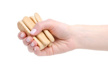 Bebek kurabiyeleri elinde tatlı