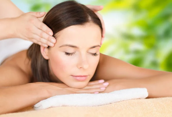 Close up of beautiful woman having head massage — Stock Photo, Image