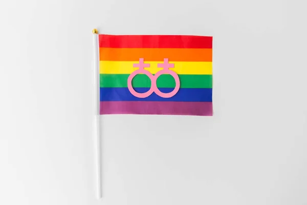 Drapeau arc-en-ciel avec Venus symbole sur fond blanc — Photo