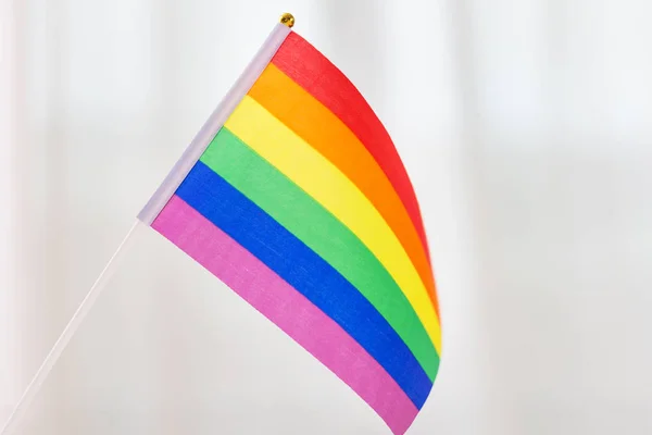 Närbild på gay pride Regnbågsflaggan — Stockfoto