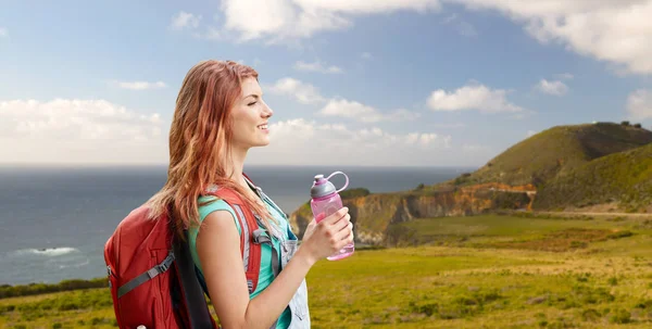 Adventure Travel Tourism Hike People Concept Smiling Young Woman Backpack — Stock Photo, Image