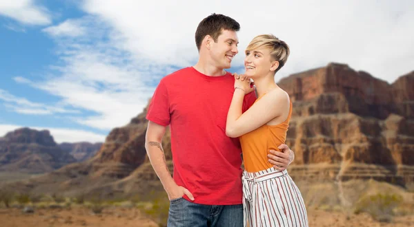 Happy couple hugging — Stock Photo, Image