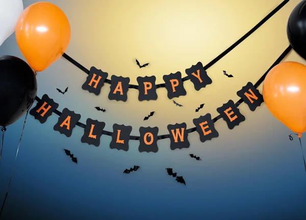 Happy halloween party garland en ballonnen — Stockfoto
