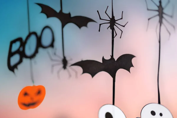 Halloween fél koszorúkat és dekoráció — Stock Fotó
