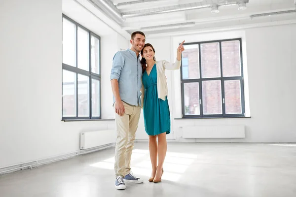 Happy couple at new home — Stock Photo, Image