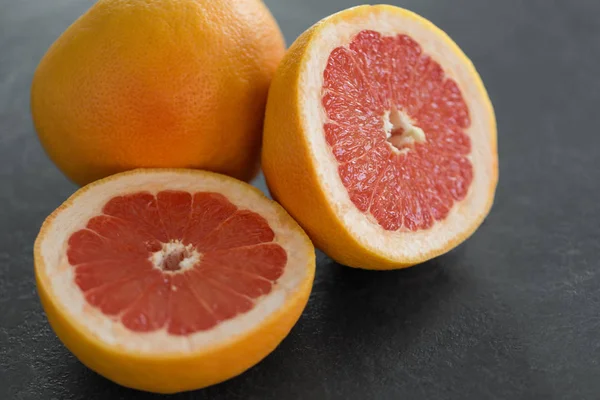 Close up of fresh juicy grapefruits — Stock Photo, Image