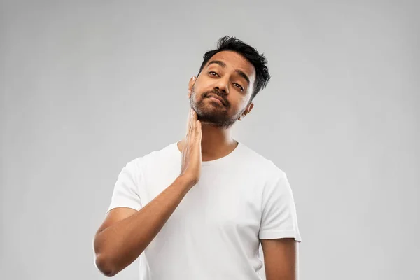 Megható szakálla indiai man — Stock Fotó