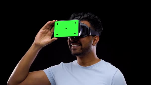 Man in vr glasses or virtual reality headset — Stock Video
