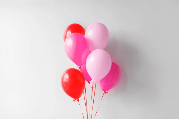 Pink and red air balloons for birthday party — Stock Photo, Image
