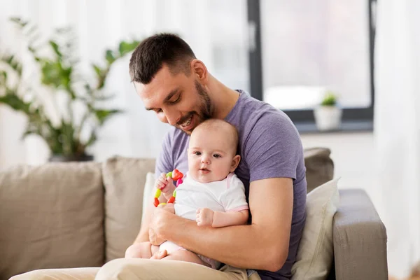Happy father with little baby daughter at home — Stock Photo, Image