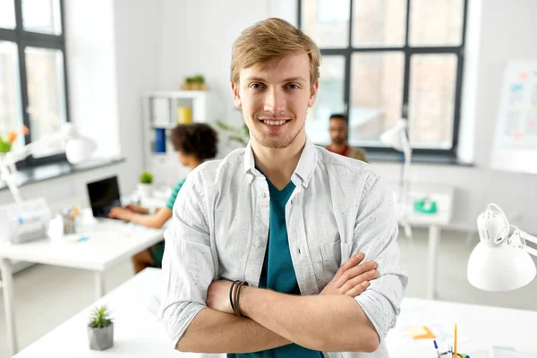 Man with cross hands at office — стоковое фото