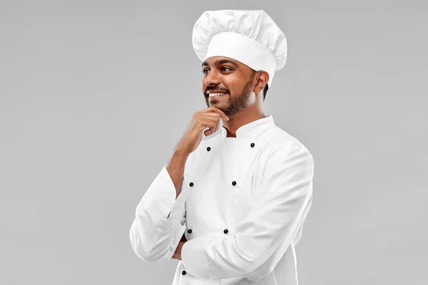 Gelukkig mannelijke Indiase chef-kok in toque — Stockfoto