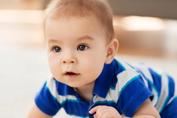 Az édes kis-ázsiai baby boy közelről — Stock Fotó